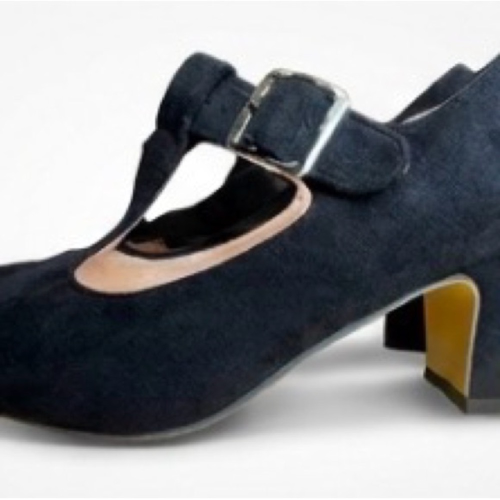 Classic Black  Heels with T-Strap
